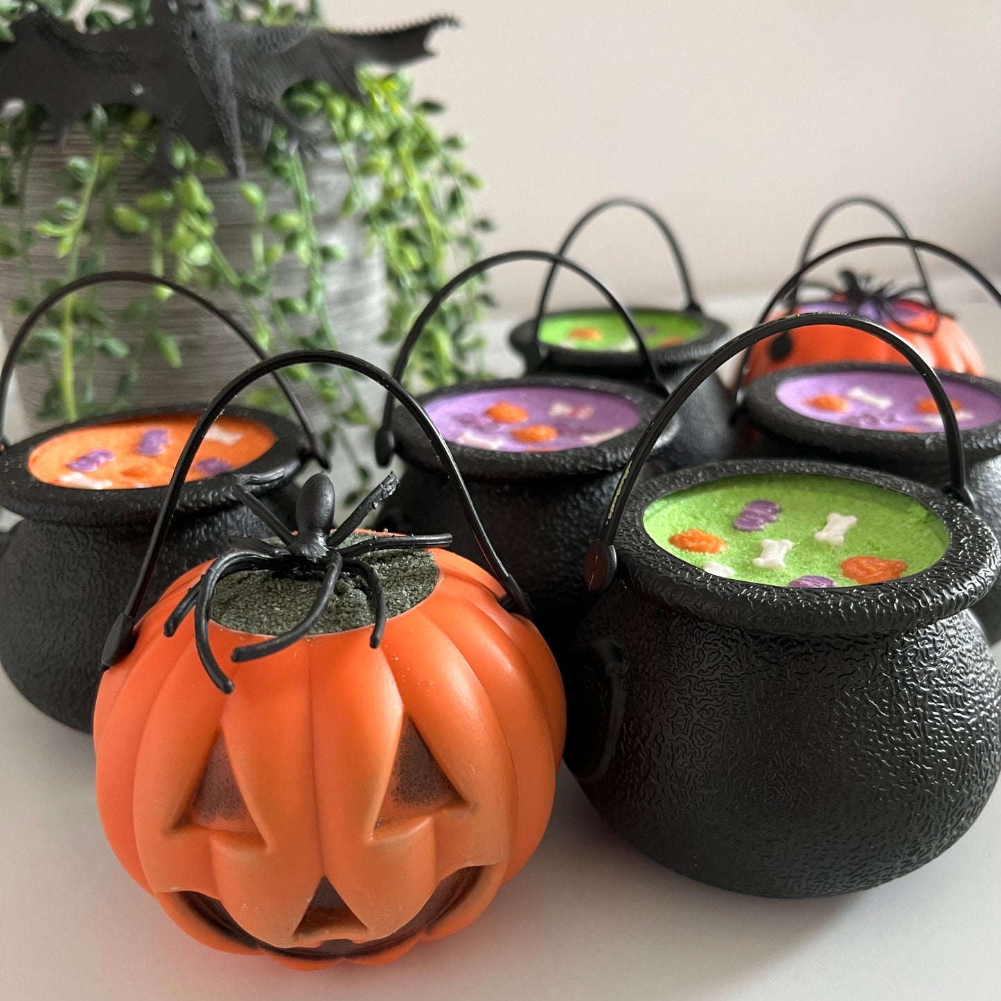 Halloween Cauldron Bath Bomb