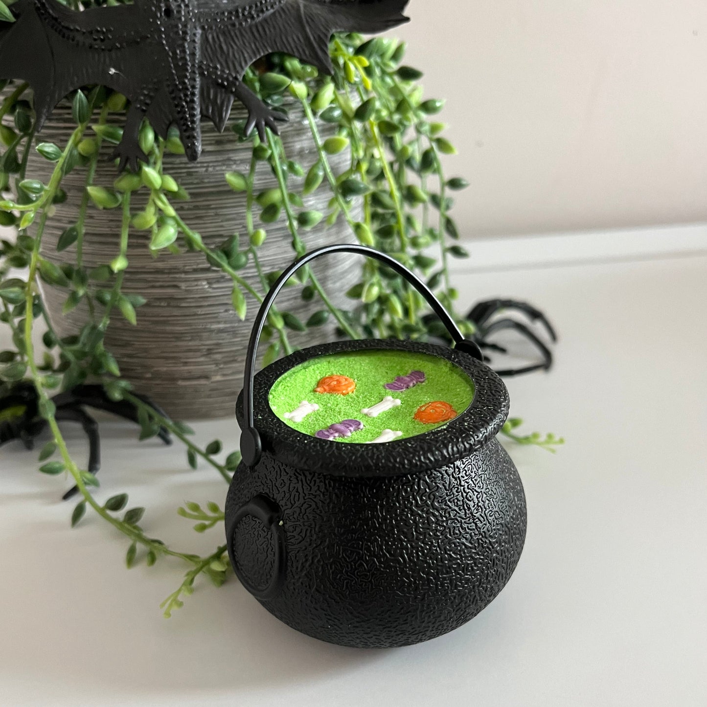 Halloween Cauldron Bath Bomb