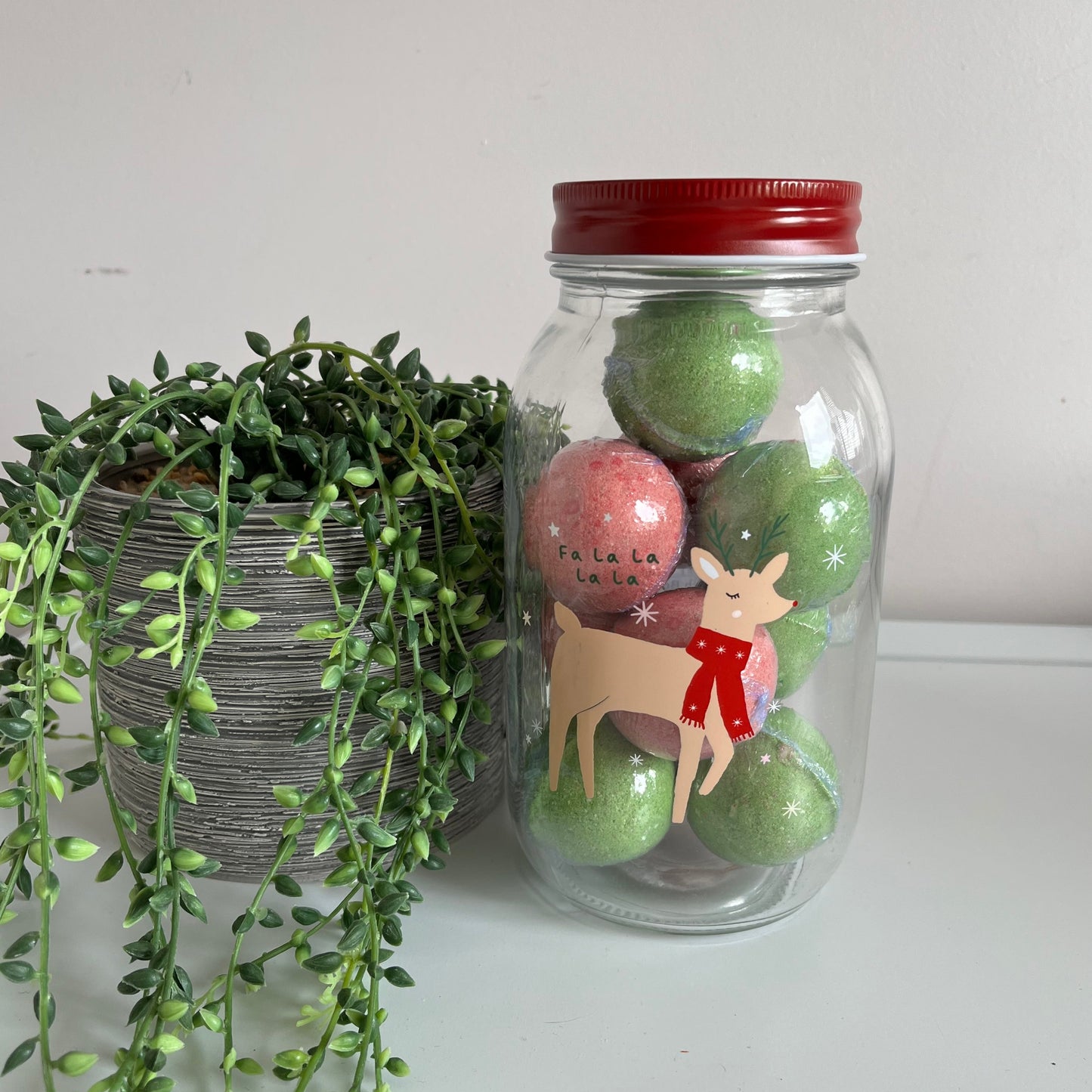 Mini Bath Bombs Christmas Jar