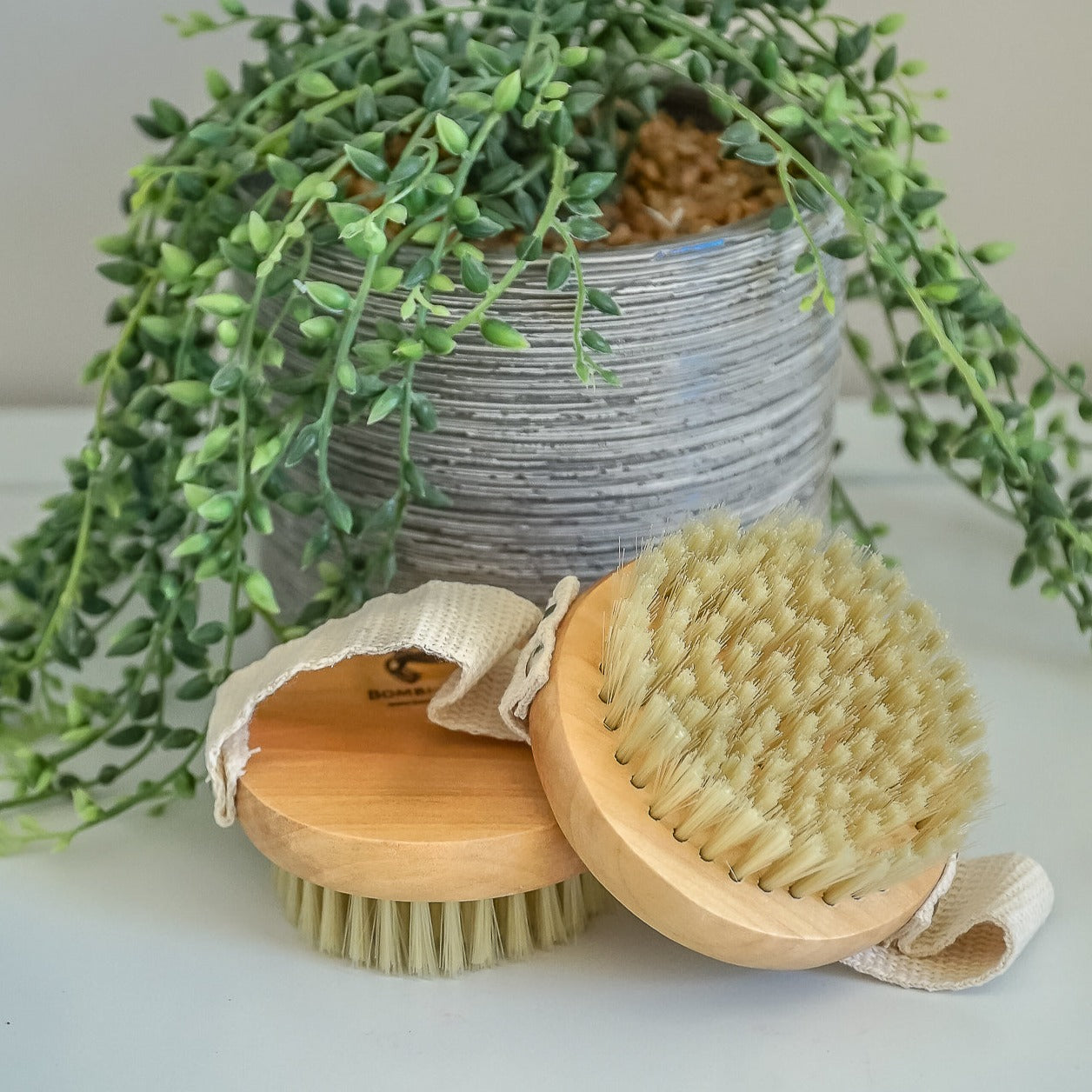 Round Bath Brush