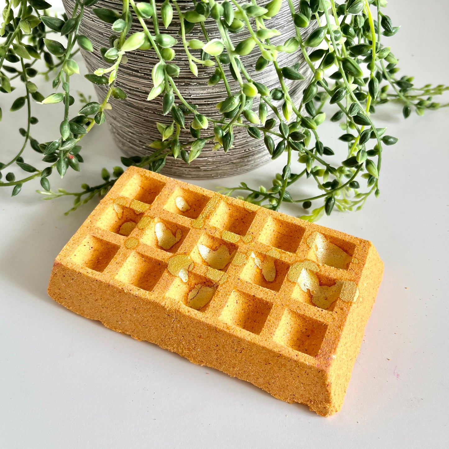 waffle bath bomb