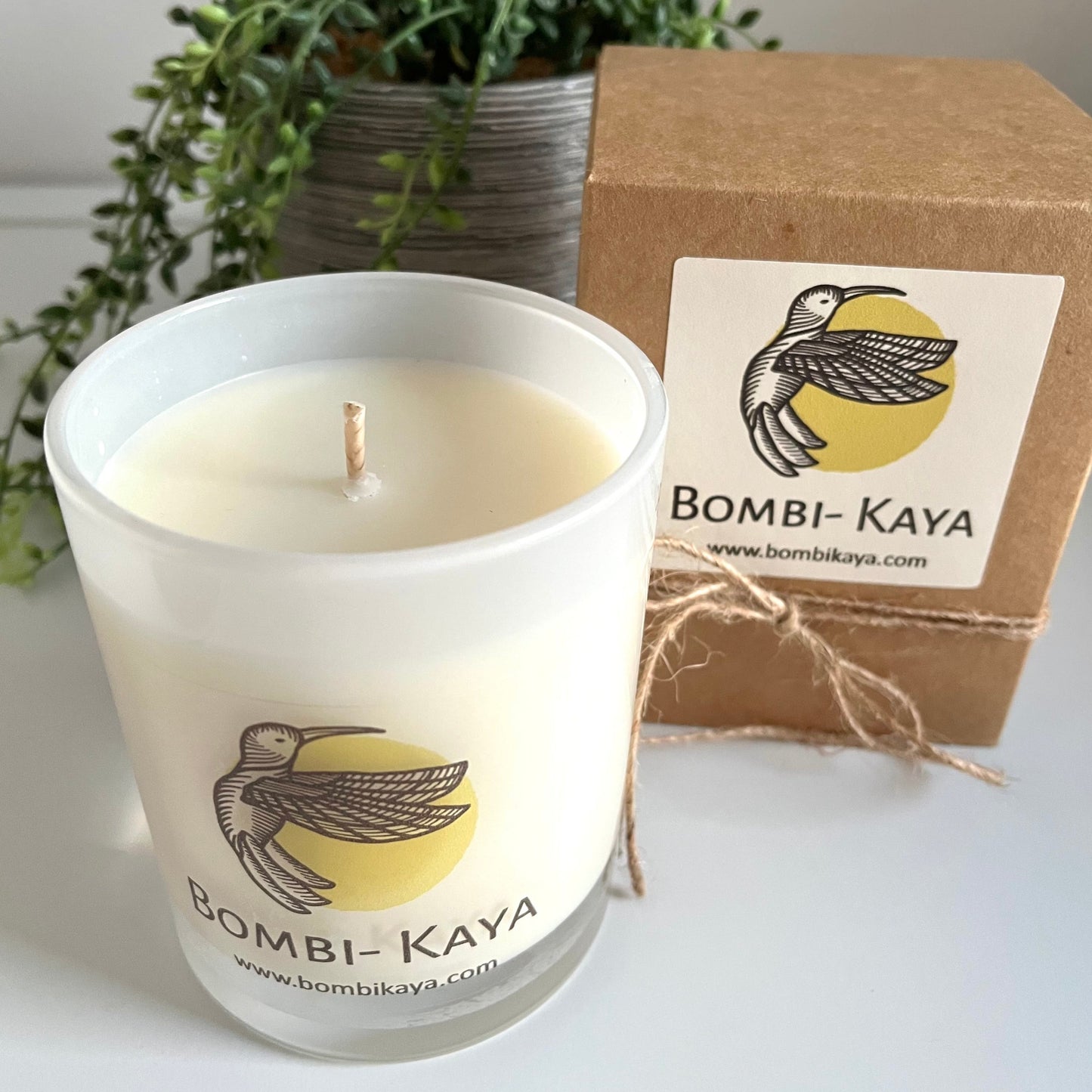 Coconut & Lime Hand Poured Soy Candle