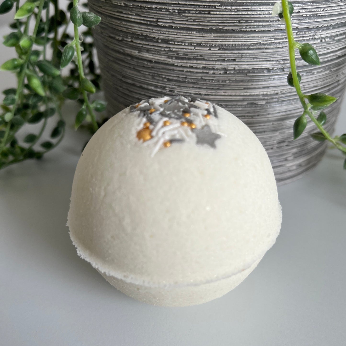 Sparkling Snowflakes Bath Bomb