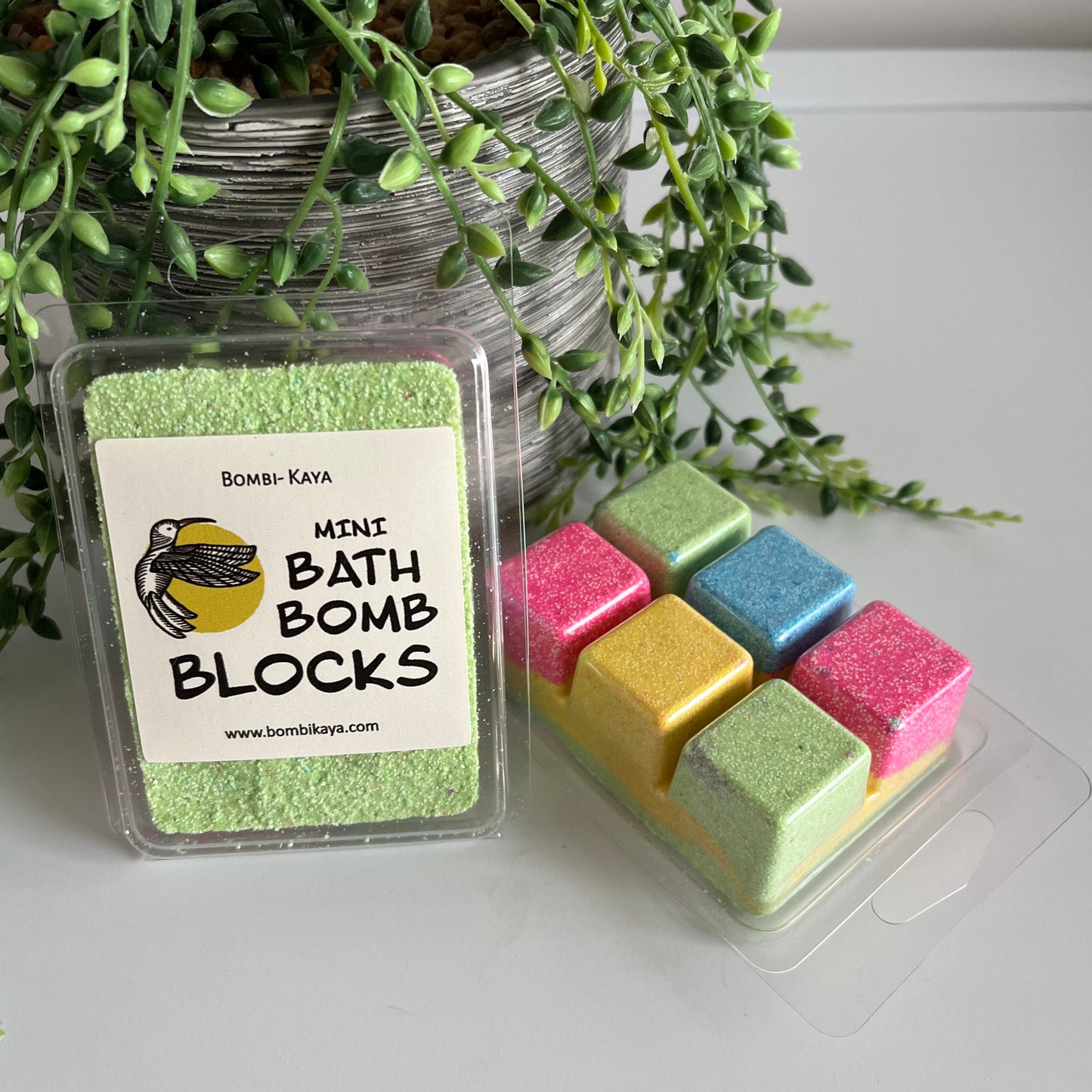 Clamb Shell Bath Bomb Blocks- Sour Patch Lollies