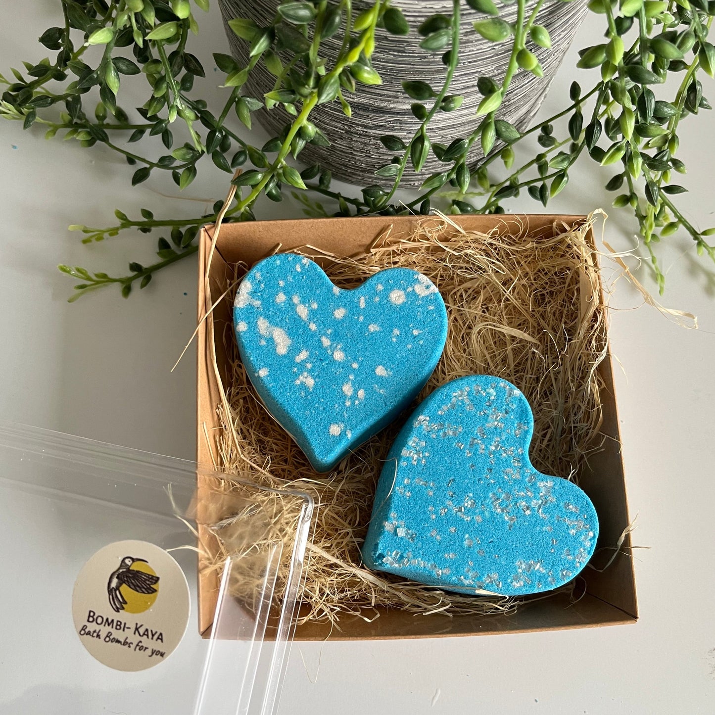 ocean breeze heart twin pack bath bombs